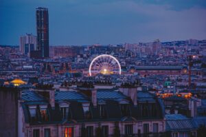 sarah j maas books in reading order